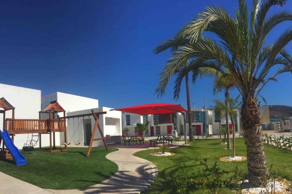 #Casamare - Privada A Una Cuadra Del Mar Con Ac Ensenada Esterno foto