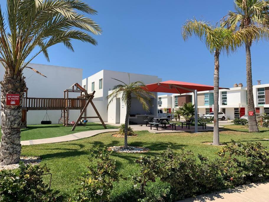 #Casamare - Privada A Una Cuadra Del Mar Con Ac Ensenada Esterno foto